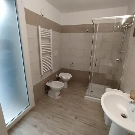 בית הארחה Giura לצ'ה