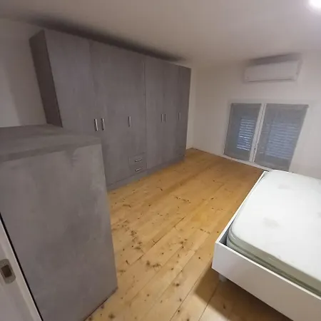 Giura 게스트하우스 레체